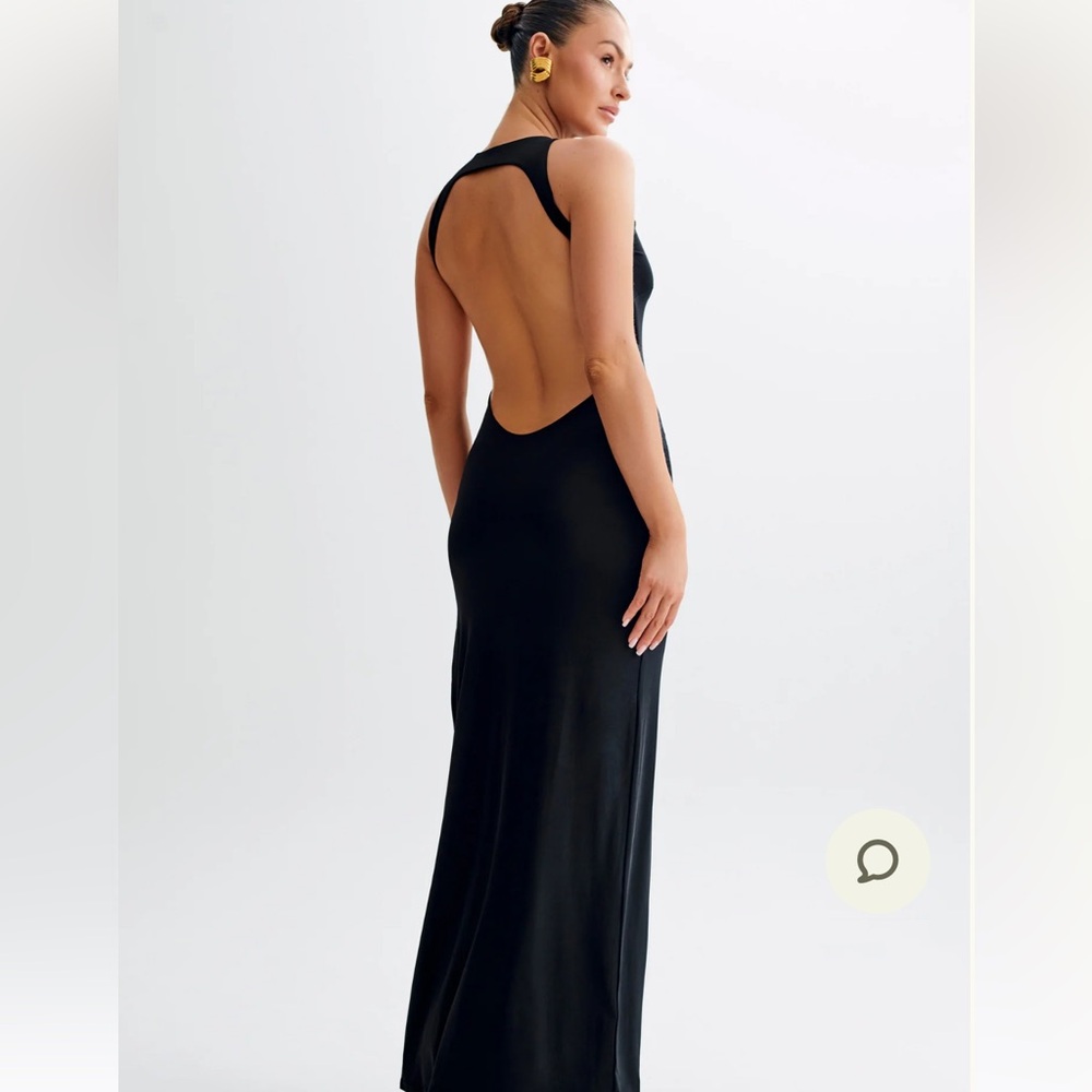 Meshki Louise Backless Dress , XS
BRAND NEW, with tags.  Never worn 🖤